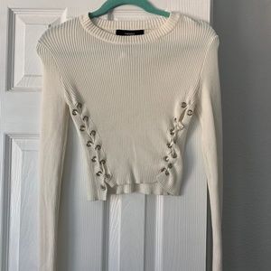 White long sleeve top w/ lace up sides